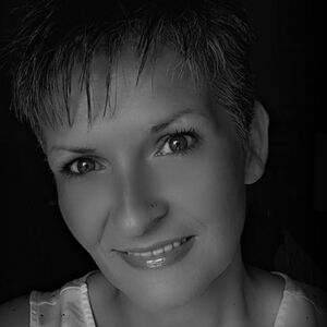 Meet your Posher, Becky